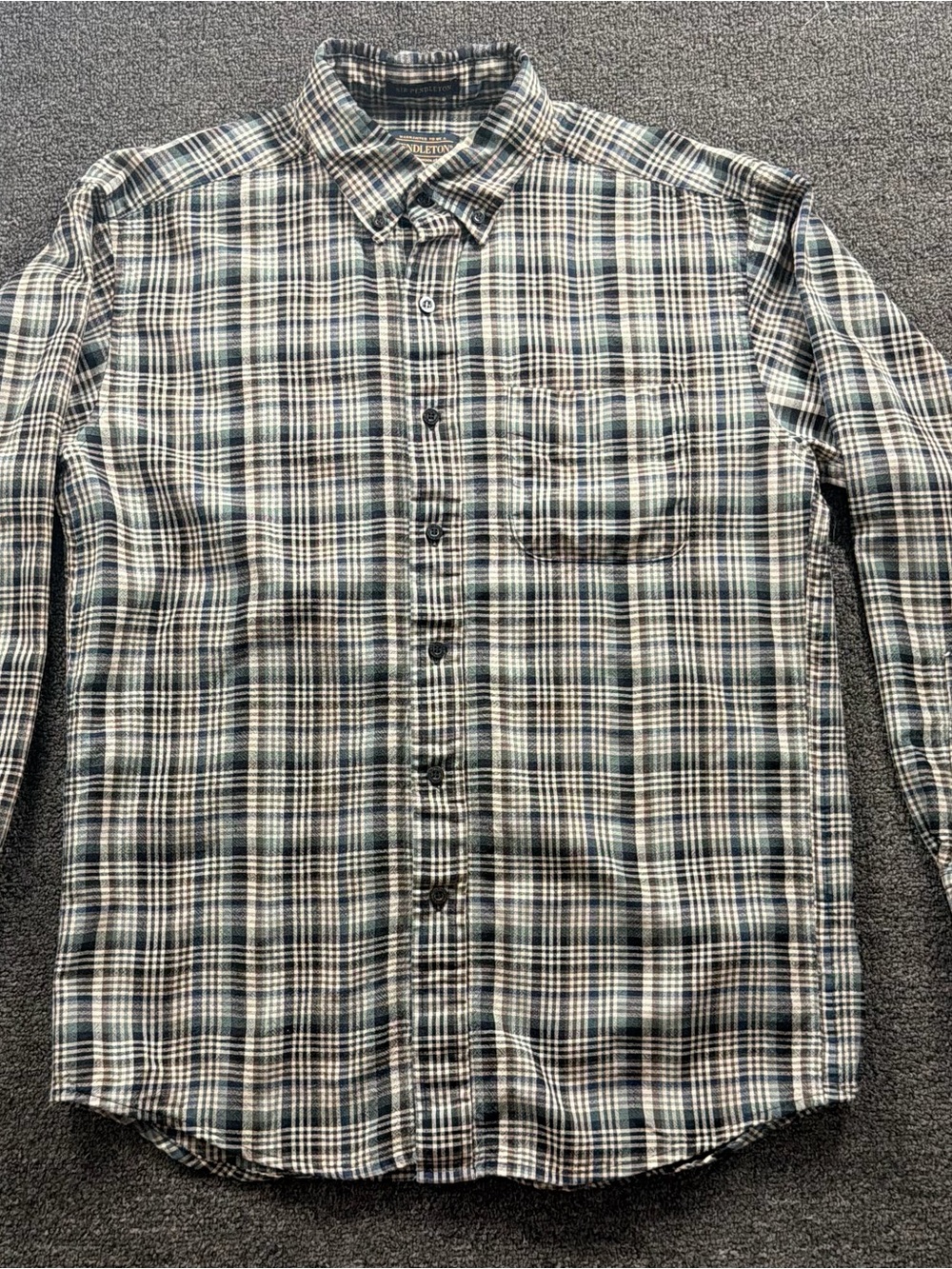 Pendleton Men's Blue Green Plaid Button-Down Shirt